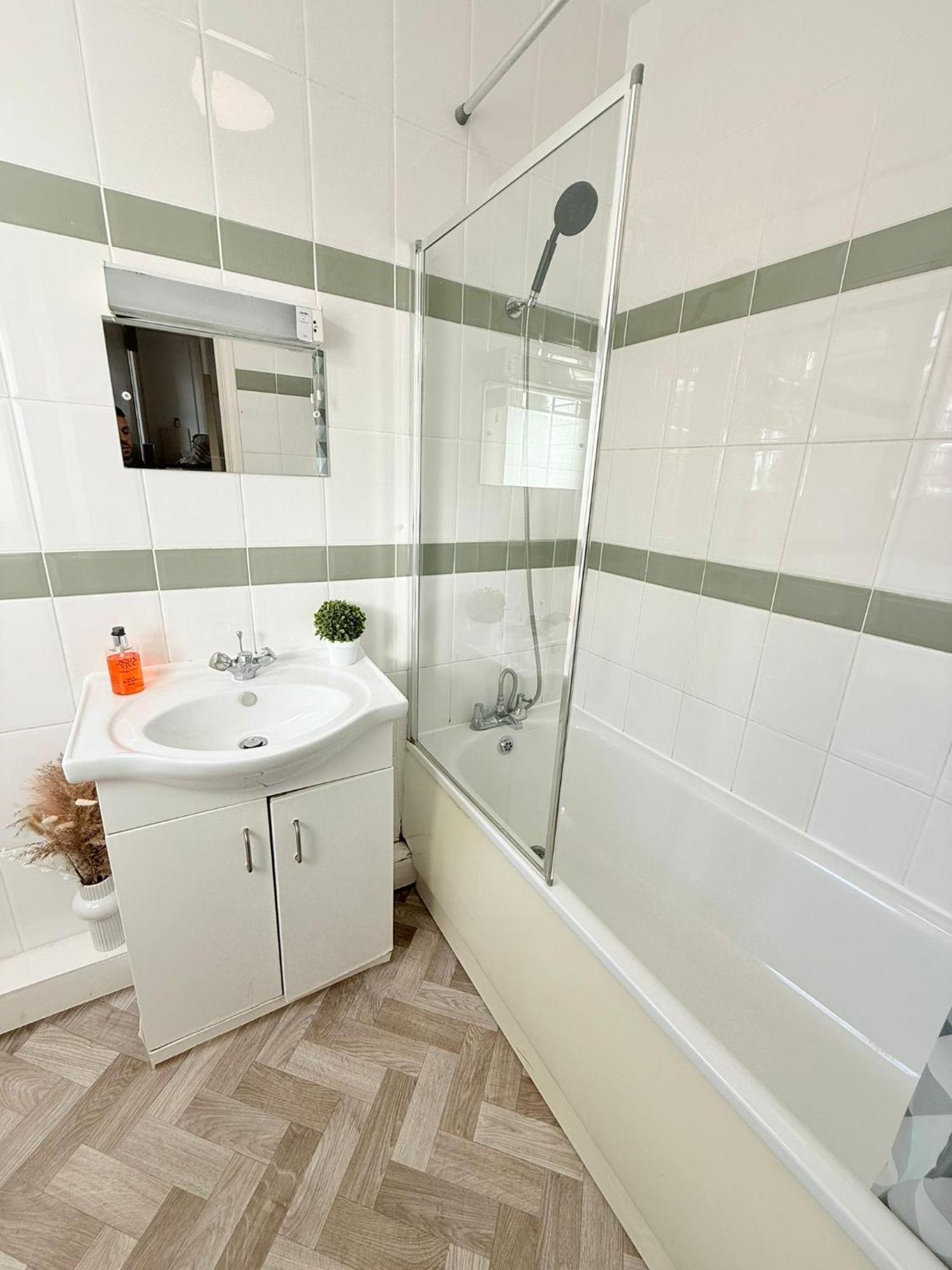 Cricklewood Broadway Guest Home Londýn Exteriér fotografie